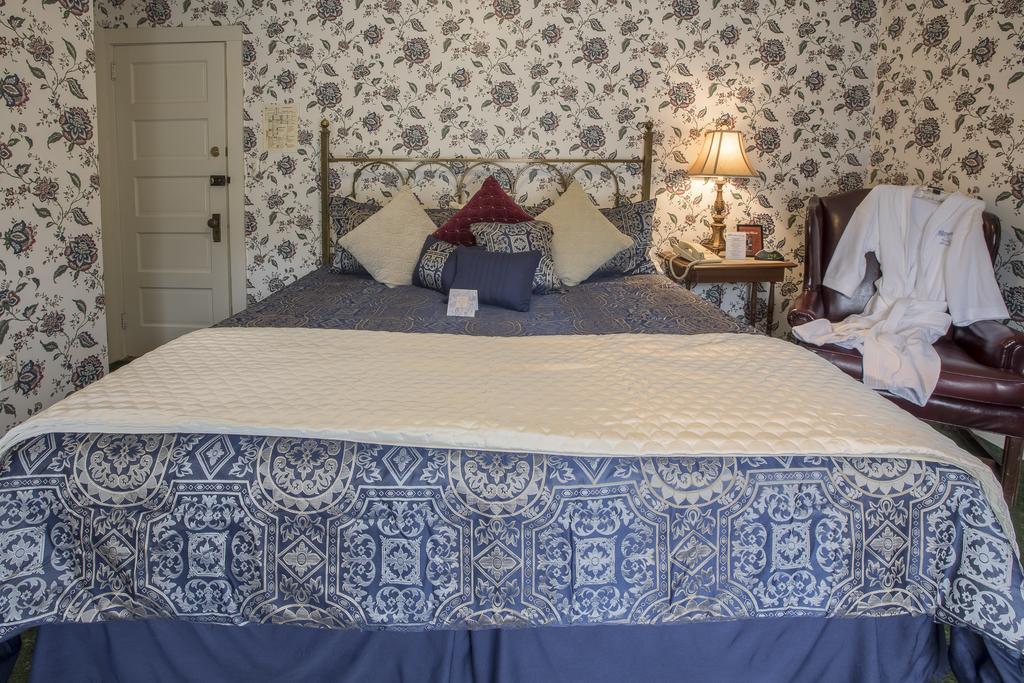 Stroudsmoor Country Inn Stroudsburg Esterno foto
