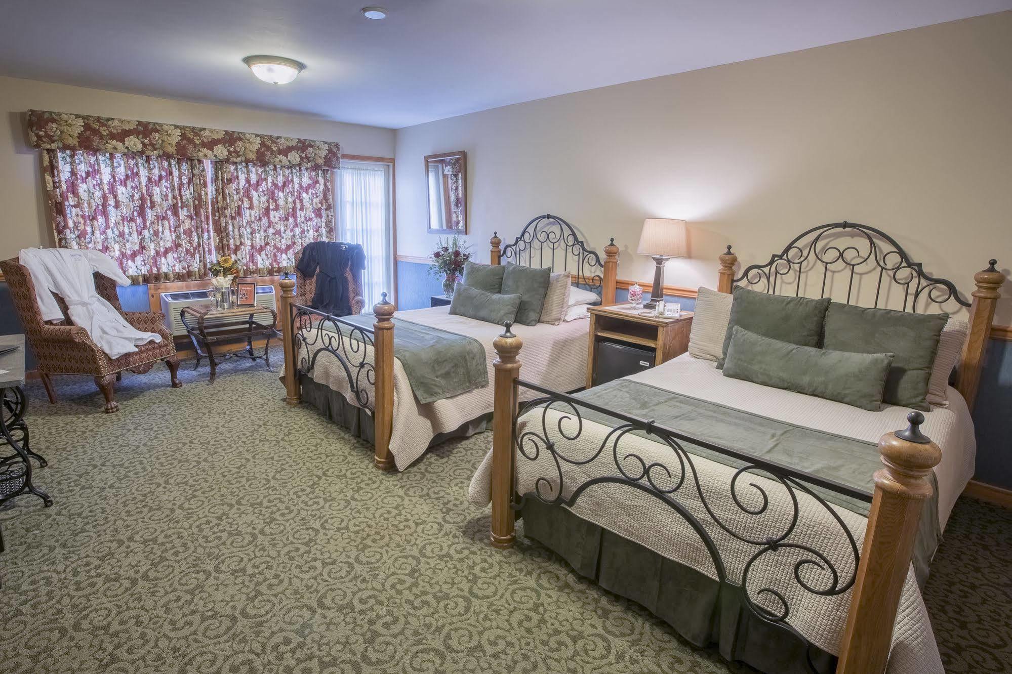 Stroudsmoor Country Inn Stroudsburg Esterno foto