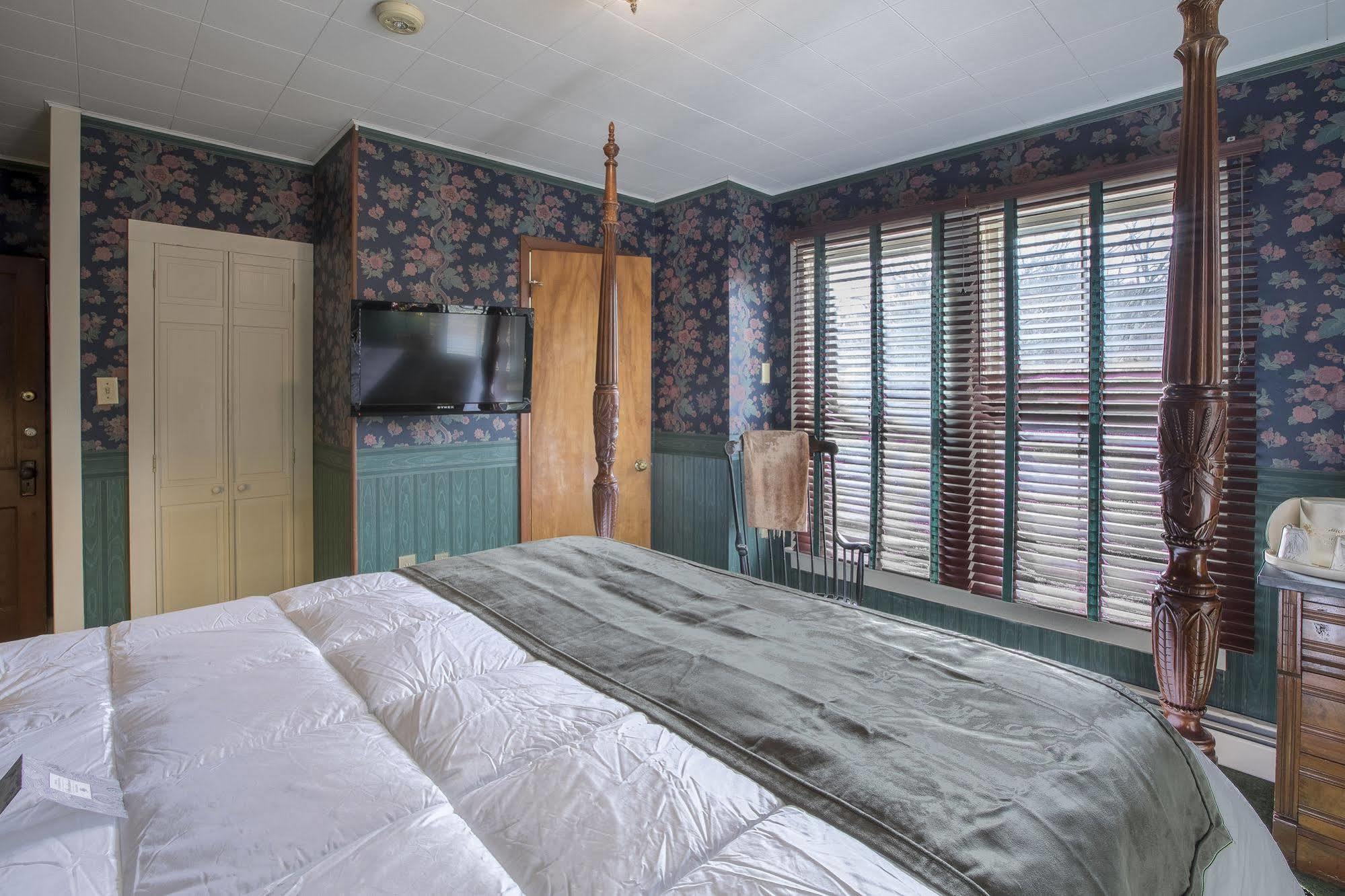 Stroudsmoor Country Inn Stroudsburg Esterno foto